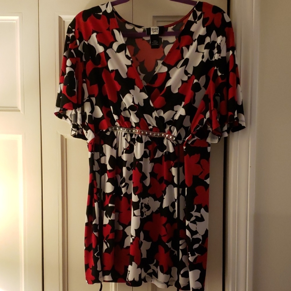 Faux wrap top with tie